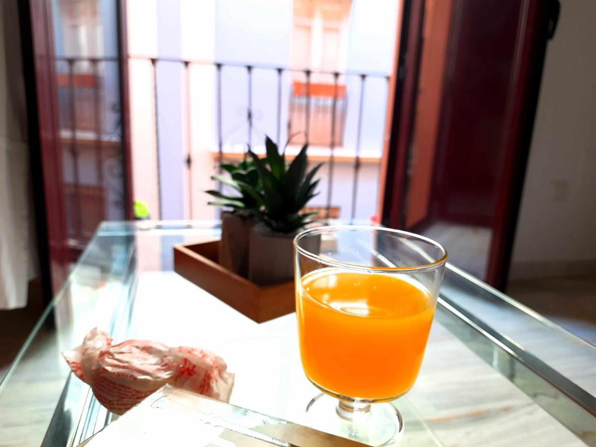 Lovely Center Apartments - Sunny Balcony Alfalfa Sevilla Exterior foto
